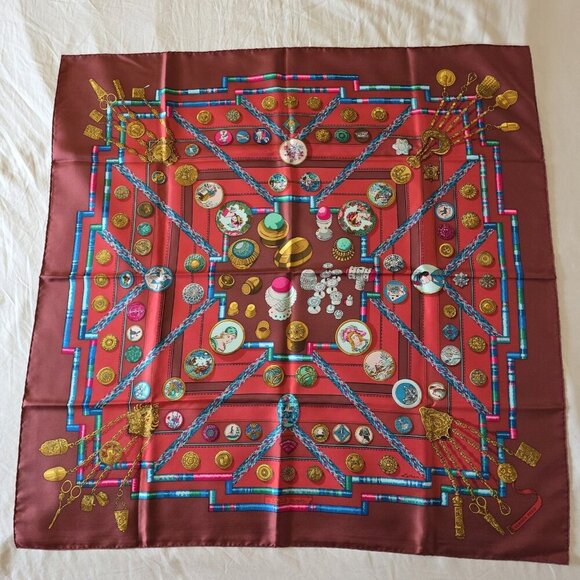 Hermès Petit Main Silk Scarf Carre 90 Red Boxed Authenticated Paris Vintage - Picture 5 of 16